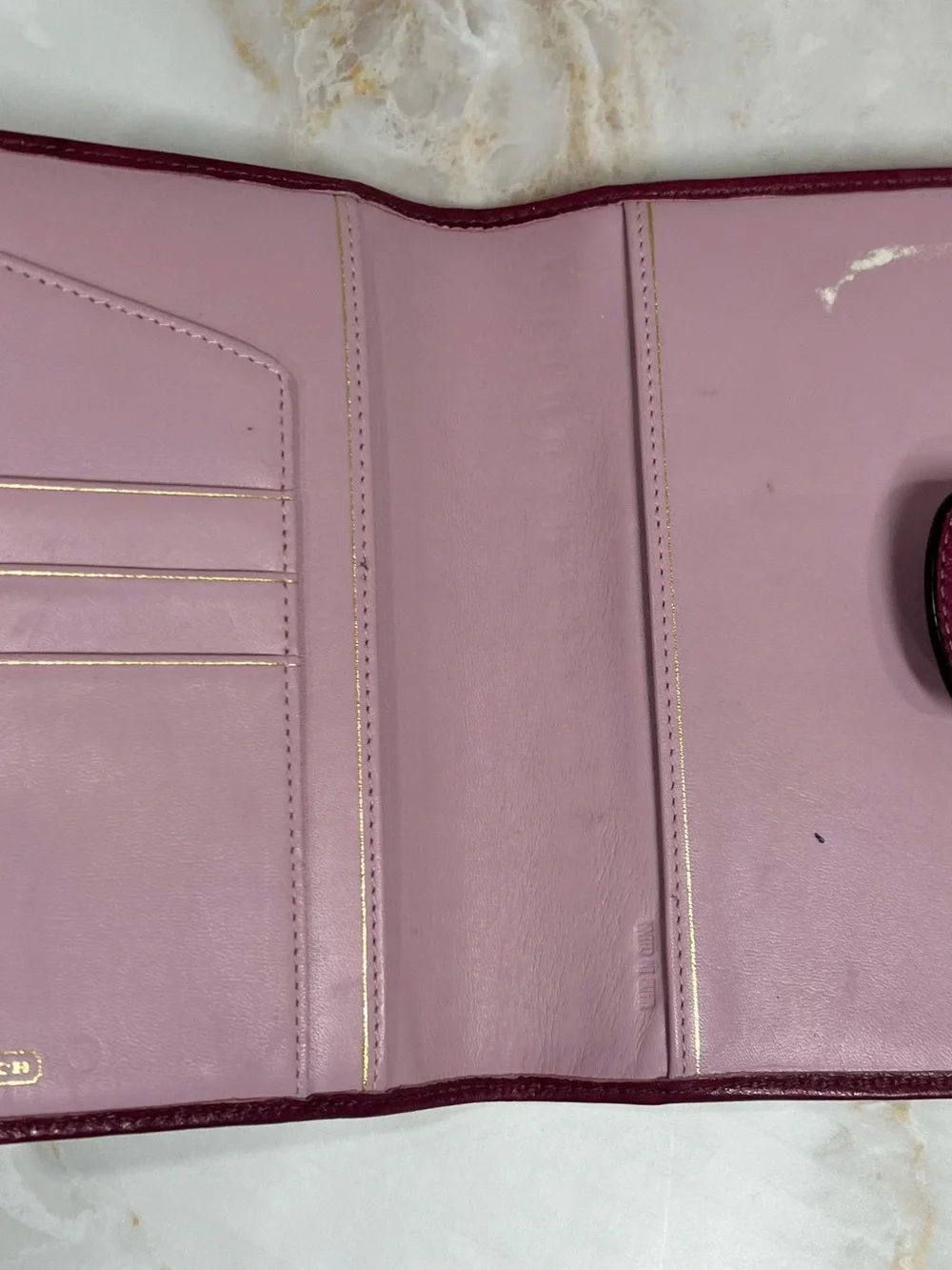 Coach Khaki/Berry Signature 